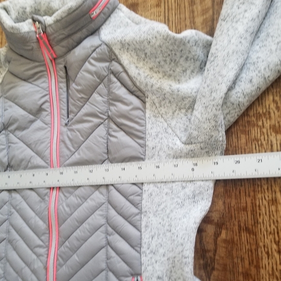 Xersion Jacket - Picture 5 of 9